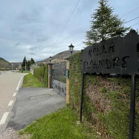 En La Reserva De La Biosfera De Gordón Villa *