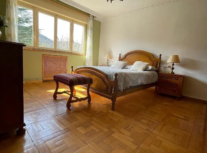 En La Reserva De La Biosfera De Gordon * Huergas de Gordón